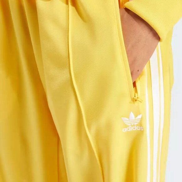 Adidas Originals Women's BOLD GOLD Firebird Loose Track Pants IP0641 - Picture 4 of 5